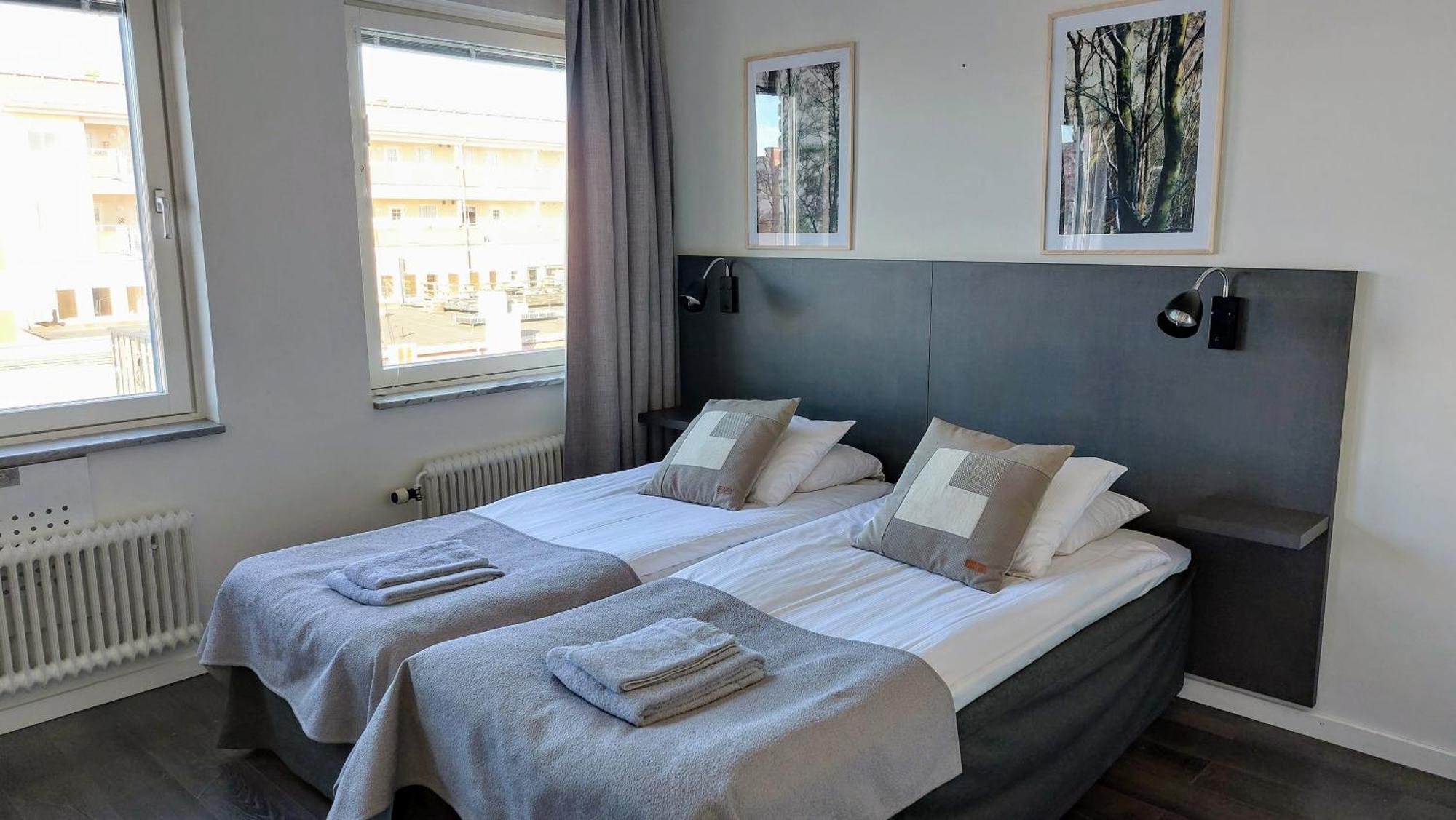Hotel Bishops Arms Мора Экстерьер фото