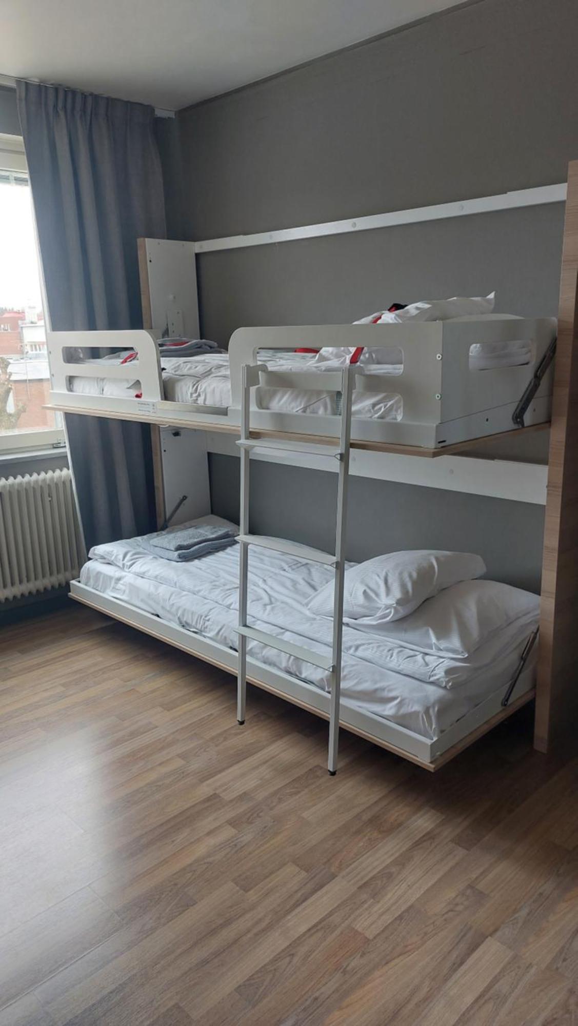 Hotel Bishops Arms Мора Экстерьер фото